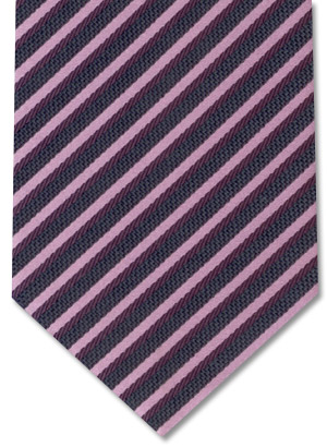 Cravatterie Internazionali nas cores chumbo, lilás e roxo